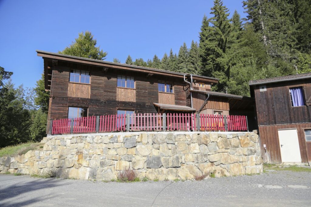 Freizeithaus im Sommer