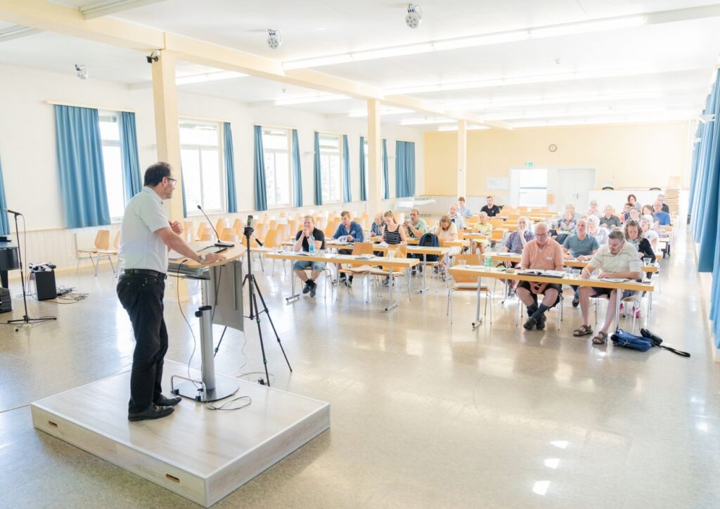 Drei Dozenten unterrichteten in dieser Woche